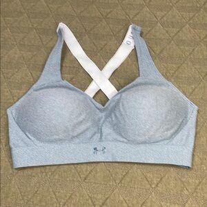 Under Armour Women's Light Blue Cross-Back Sports Bra size Large